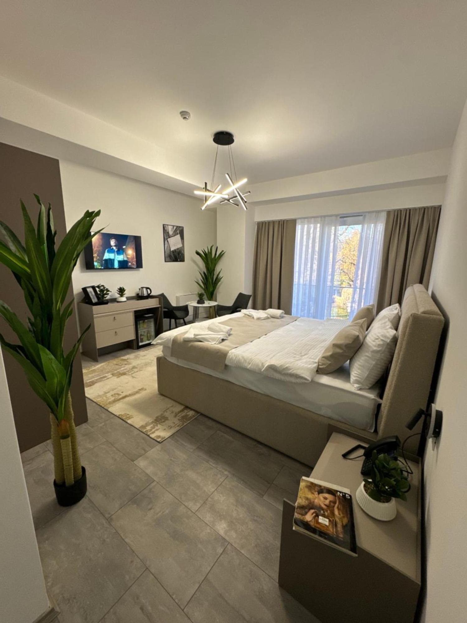 Hotel Le Manoir Gostivar Buitenkant foto